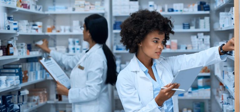 The Transformation of Software in Pharmacy: From Old Systems to New Solutions